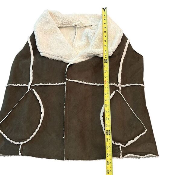 CASLON Olive Green Faux Shearling Vest Size Large - Picture 6 of 7